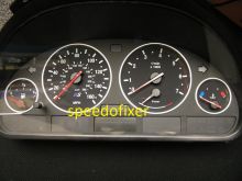 Speedofixer custom dial kits for BMW